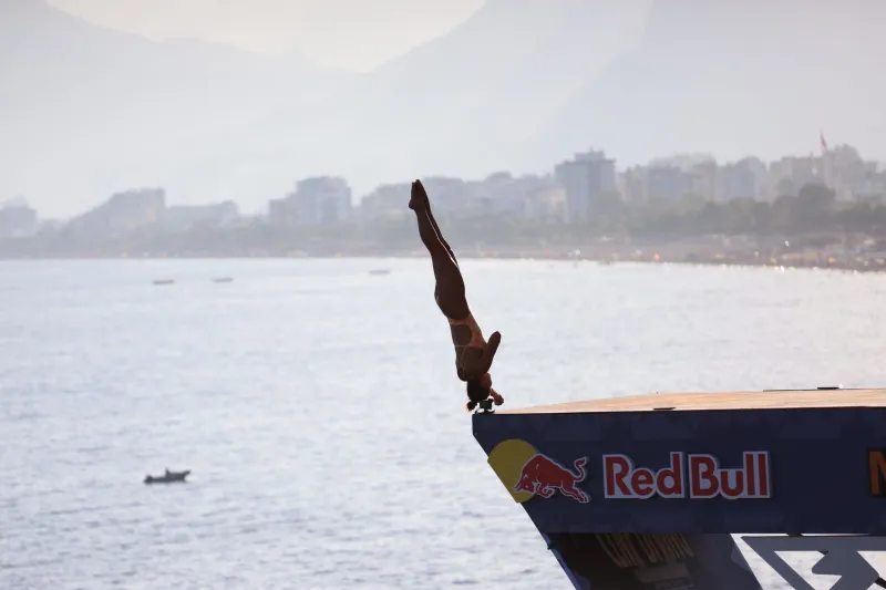 Tuck, Pike, Extend: How Conservation of Angular Momentum Decides Every Olympic Dive